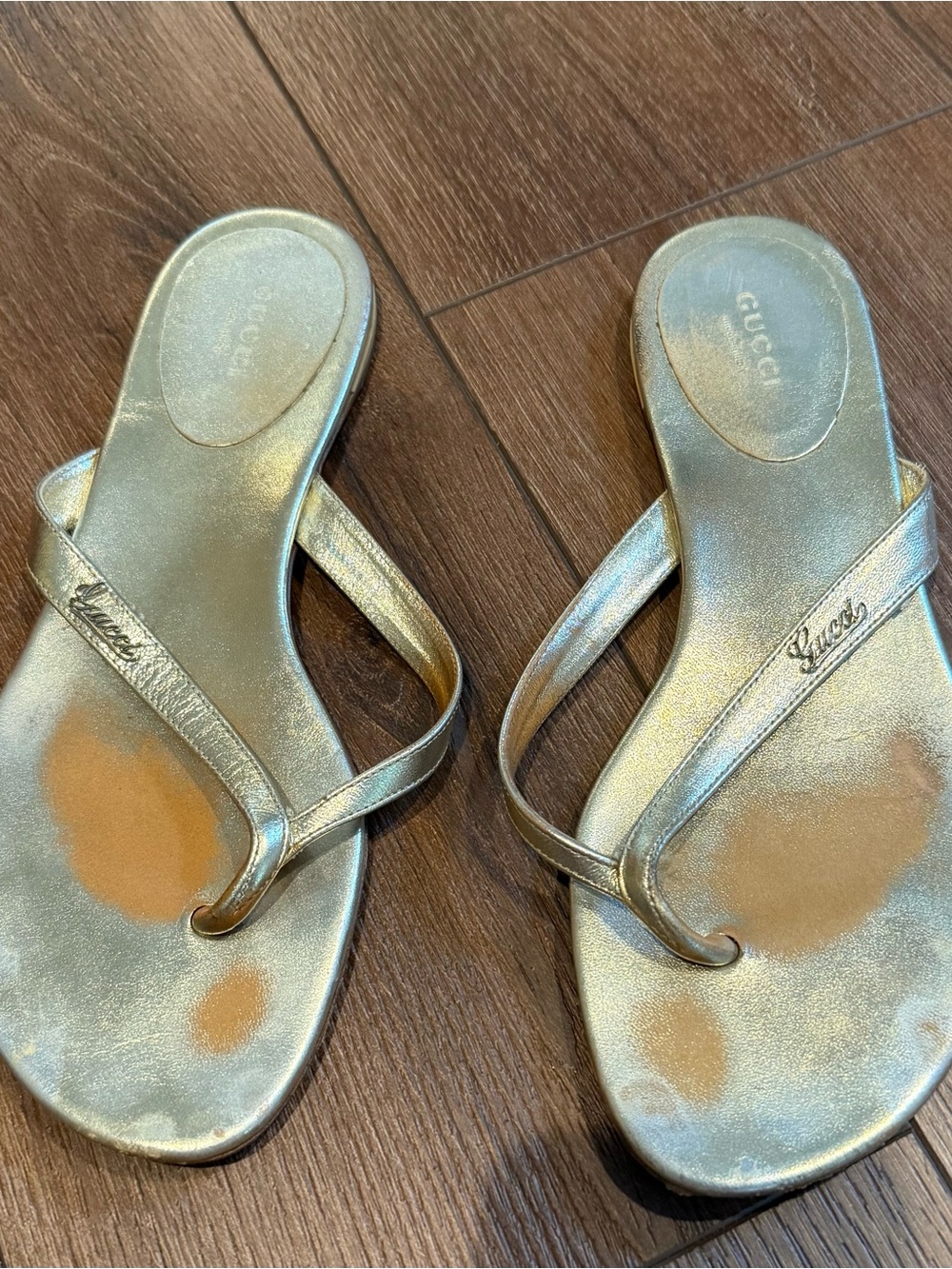 Gucci Metallic Gold Sandal Size 8.5 - Picture 2 of 8